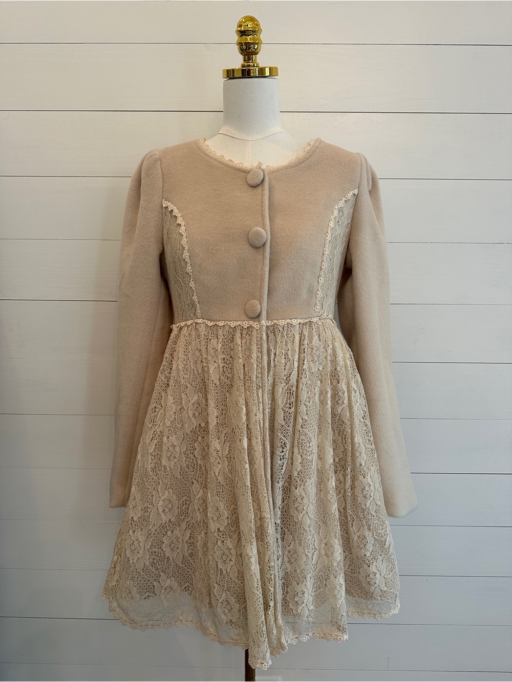 Ryu Beige Lace-Trim Coat